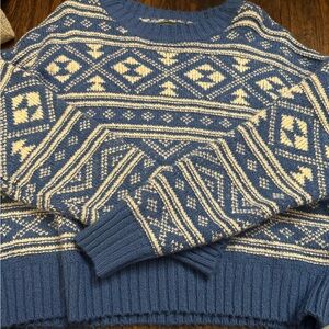 American Eagle Outfitters Blue and White Holiday Crewneck Sweater